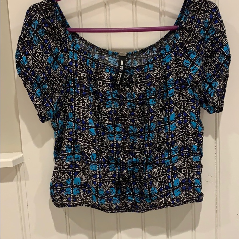 Design Lab top